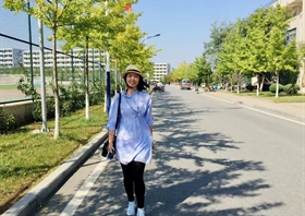 李雪婕