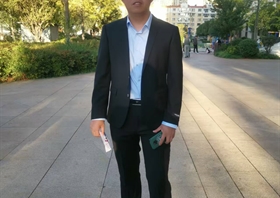王明锦
